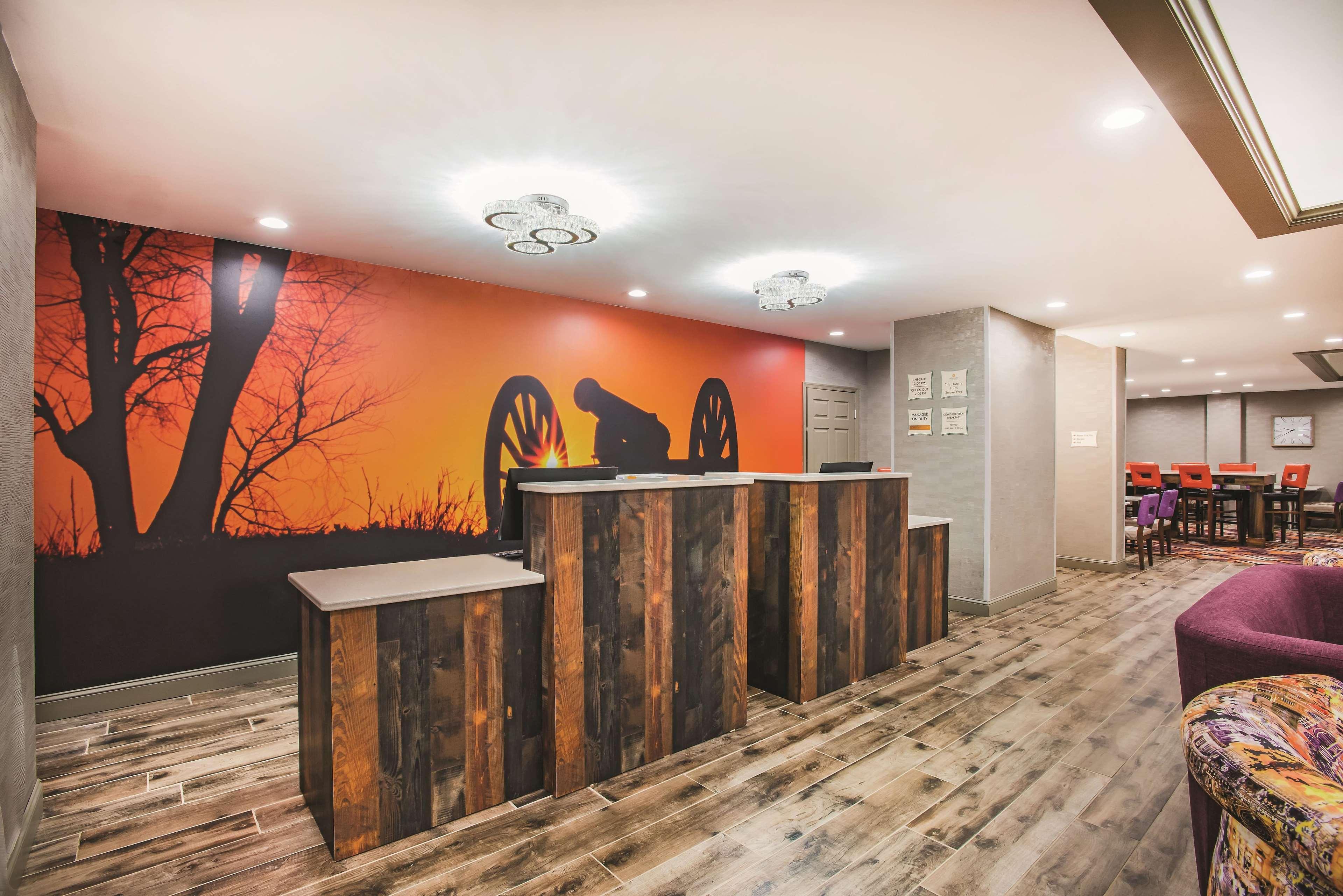 Hotel La Quinta By Wyndham Chambersburg Esterno foto
